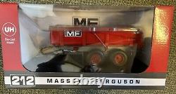 5353 1/32 Universal Hobbies Massey Ferguson 212 Trailer