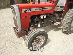 #A0070 Massey Ferguson 240 tractor MF 35 135 290 390. Scruffy for restoration