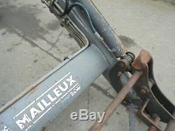 #B0876 2002 Mailleux MX 100 Chillton power loader Massey Ferguson 390 tractor MF