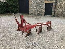 #B1298 Massey Ferguson Model 41 plough Classic tractor MF 135 165 265 290 No VAT