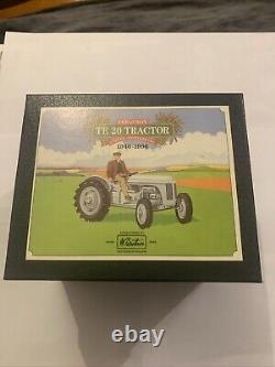 Britains 8711 Massey Ferguson Grey Fergie TE20 MF Anniversary Box Mint