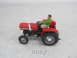 Britains 9520 Massey Ferguson MF2680 Tractor