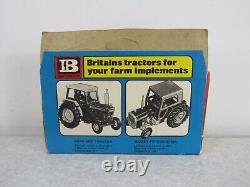 Britains 9520 Massey Ferguson MF2680 Tractor