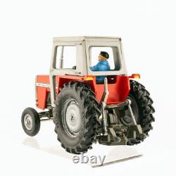 Britains 9522 Massey Ferguson 595 Tractor, 132 Scale, Farm Vehicle Mint & B