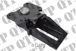 For Massey Ferguson 5400 6400 Mudguard Bracket Pivot RH