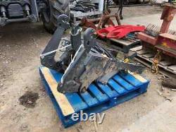 MASSEY FERGUSON 2500kg Front Linkage, as new Year 2023