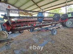 MASSEY FERGUSON 7274 Cerea Auto Level Combine Harvester, Year 2002