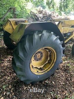 MASSEY FERGUSON TRACTOR For SPARES OR REPAIR