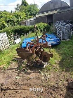 Massey 3 Furrow Plough Tractor Linkbox Topper Ferguson