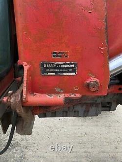 Massey 80 Loader & Fork Fitted To Massey Ferguson 590 Tractor