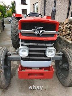 Massey Ferguson 148 tractor