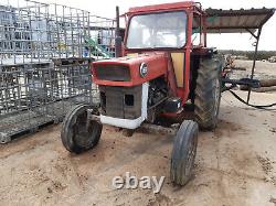 Massey Ferguson 165 Multipower tractor, square section axle