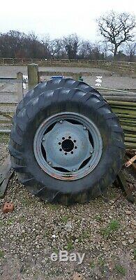 Massey Ferguson 16.9 x 30 Rear Wheels