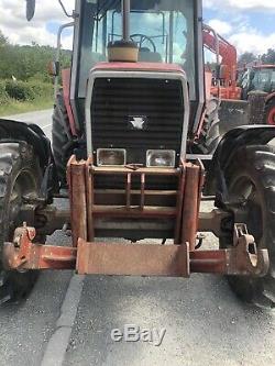 Massey Ferguson 3075 Tractor