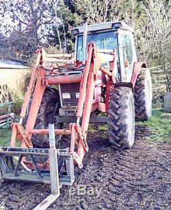 Massey Ferguson 3095 with parallel lift loader just serviced and runs nicely