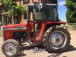 Massey Ferguson 550 tractor compact