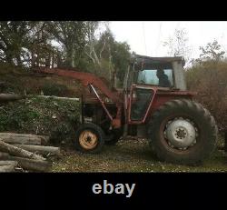 Massey Ferguson 590 tractor with loader