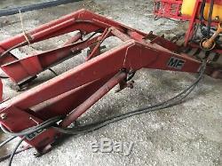 Massey Ferguson 690