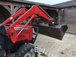 Massey Ferguson MF1533 33hp 4wd compact tractor with loader, low hours NO VAT V5