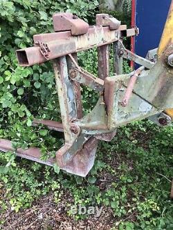 Massey Ferguson MF40 2WD Tractor 42HP with Front Loader Perkins Engine. Mod Spec
