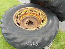 Massey Ferguson MF65, MF165, MF175 16.9/14 X 28 Tyres/Rims NVC589E