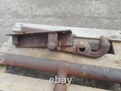 Massey Ferguson Tractors MF35, MF135 T-Bar & Hook (complete) CA7415