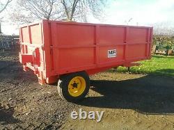 Massey Ferguson/ Weeks 3.5 tonne grain trailer