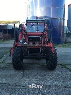 Massey ferguson 390 4wd tractor c/w 880S loader and 5' bucket