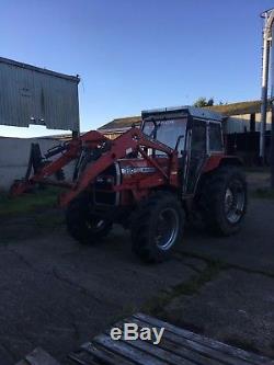 Massey ferguson 390 4wd tractor c/w 880S loader and 5' bucket