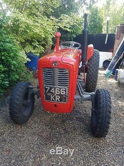 Massey ferguson fe35 tractor