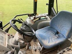 Massey ferguson tractor 2210 4wd Loader