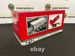 Universal Hobbies 5353 132 Scale Massey Ferguson 212 Trailer