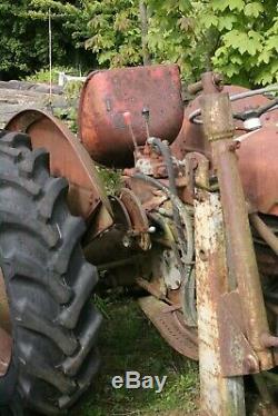 Vintage Barnyard Massey Ferguson 35, Registration Included. 4 Cylinder Engine